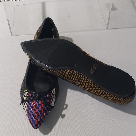 Marc Fisher Pointy Toe Flats Shoes - Picture 6 of 6